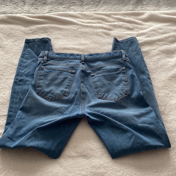 Loft. High waisted jean legging. Light blue denim. Size 28/6 - Picture 2 of 2